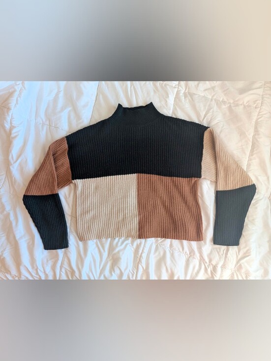 BP Colorblock Cowl Turtleneck Sweater in Black, Cream & Brown